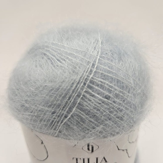 tilia-filcolana-moher-jedwab-ice-blue (2).jpg