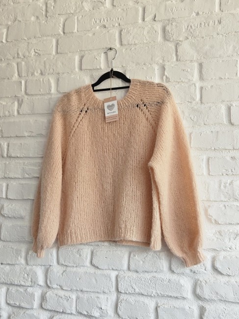 Sweter damski łososiowy (1).jpg