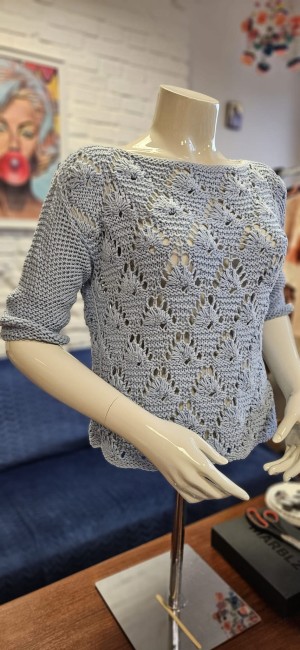 ażurowa bluzka damska błękitna