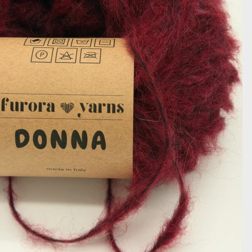 donna-burgund_2048x2048.webp