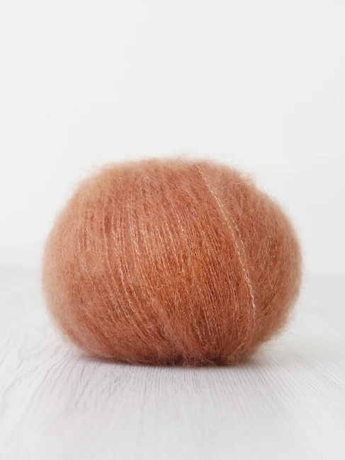 02-Fluffy-Lame-Cinnamon-1.jpg